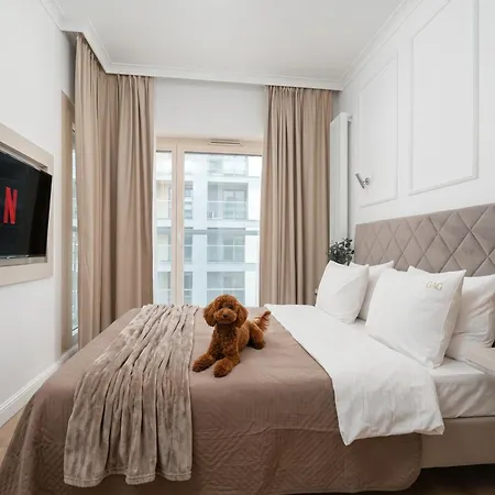 Urban - Luxury 1-bedroom, Mennica Апартаменти