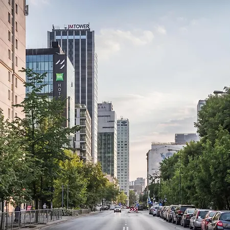 Urban - Luxury 1-bedroom, Mennica Апартаменти *